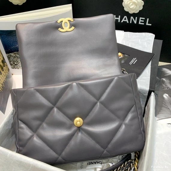 First Bag Ru FLAP BAG CHANEL 19 0809